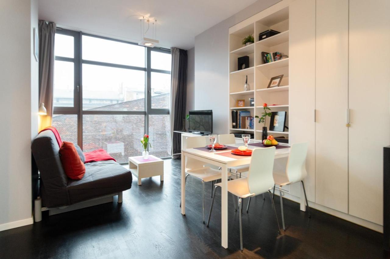 Secret Charm Fully Equipped Apt With Balcony Краков Экстерьер фото